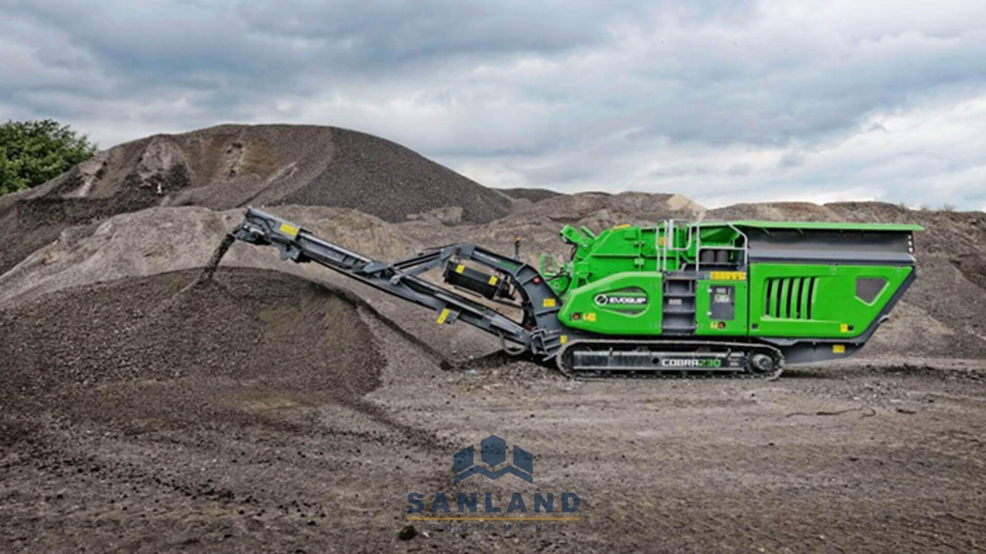 Sanland-Mobile-Impact-Crushers-Cobra-230-Cobra-230R-04
