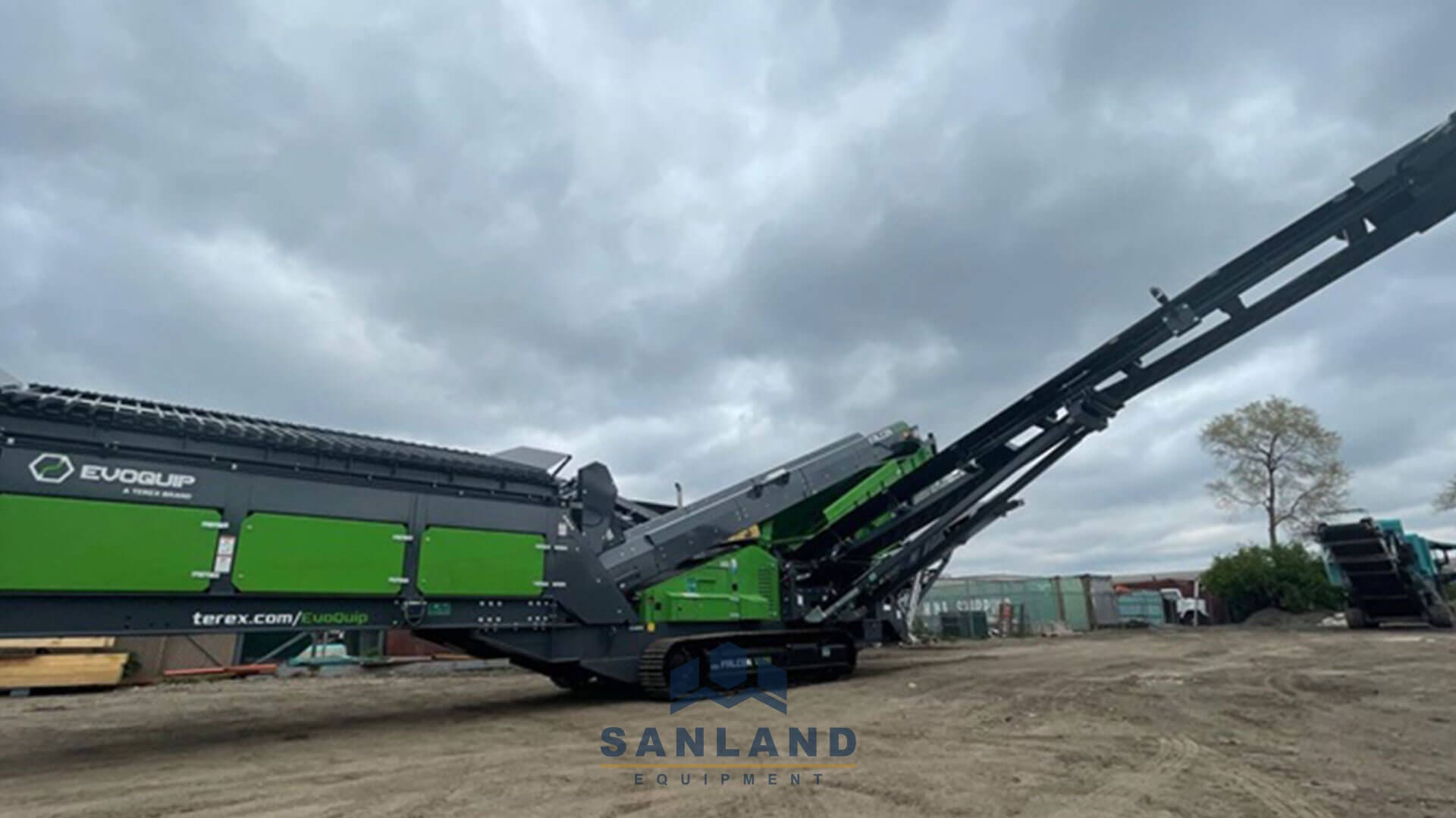 Sanland-mobile-screens-Falcon-1220-10